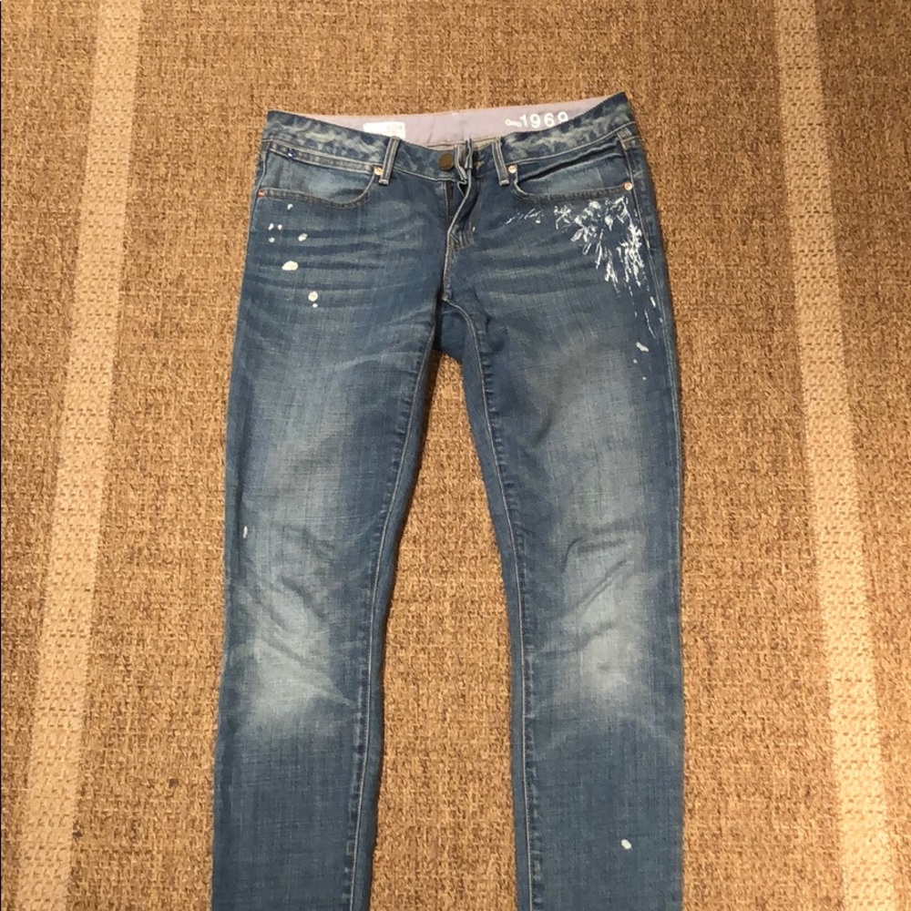 Distressed Jeans